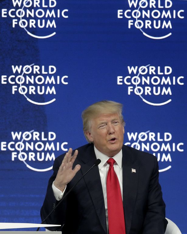 APTOPIX_Switzerland_Davos_Forum_23978.jpg