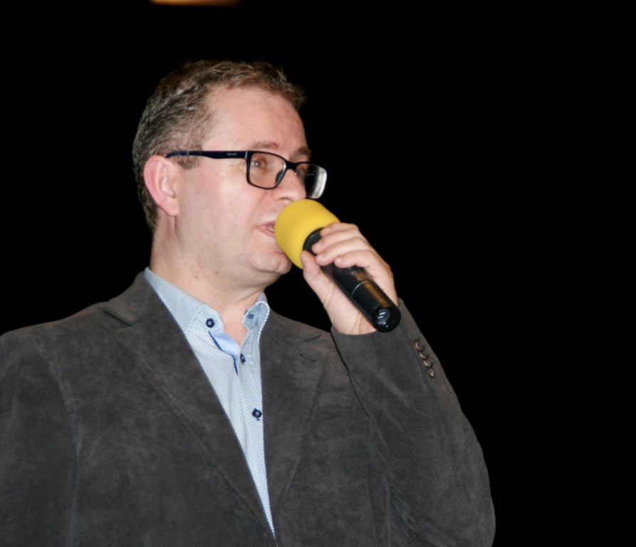 Moderator Claus Karitnig.JPG