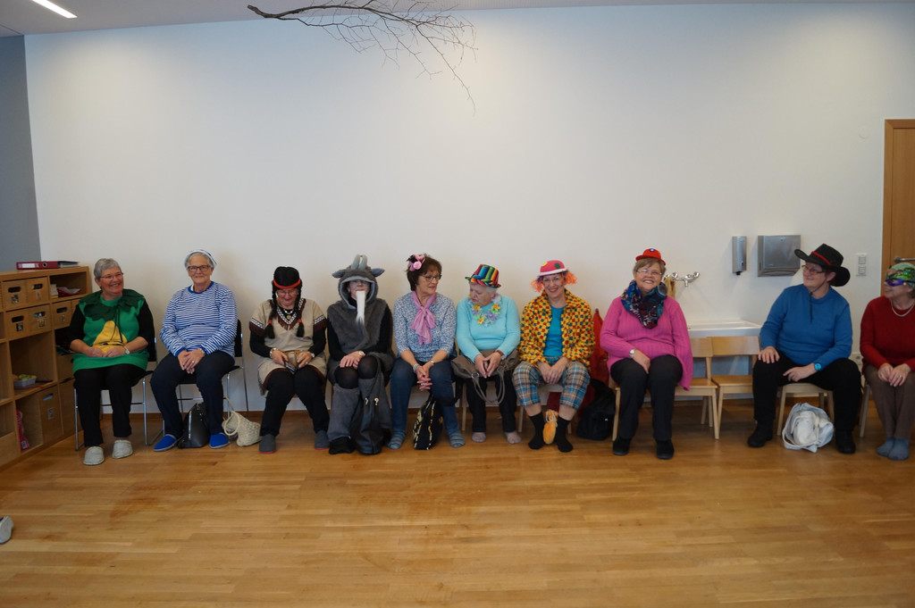 Oma_Nachmittag 2018 _5_.JPG