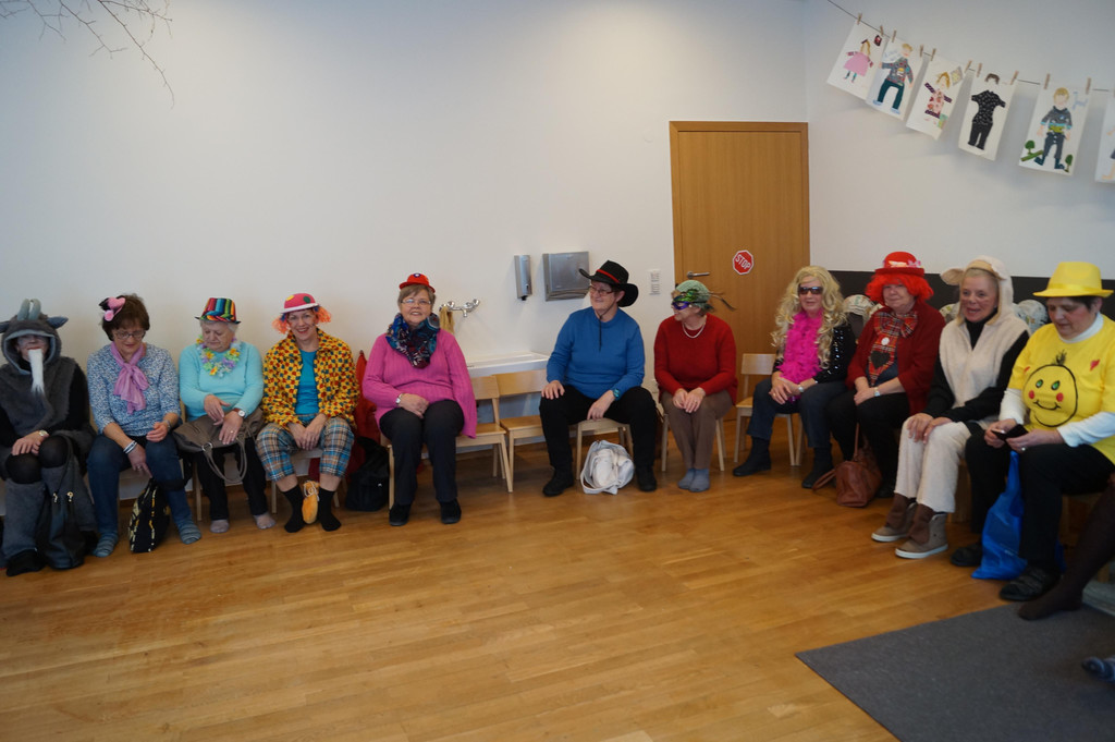 Oma_Nachmittag 2018 _6_.JPG