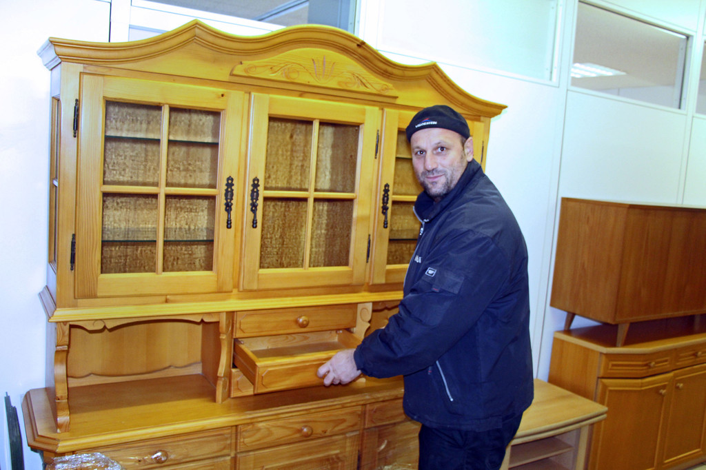 Mo__belflohmarkt_1.jpg