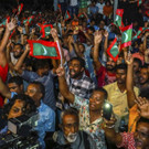 Maldives_Prisoners_60404.jpg