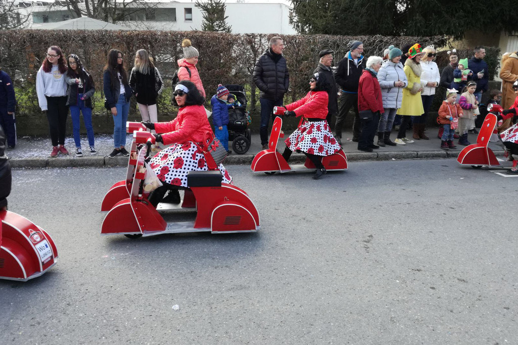 Umzug-Lochau2018_Wolfurter Laebbe01.jpg