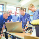 4 FLL Semi Oe Robot Design Jury mit Head-Judge Michael Gappmaier Fa_ Blum Foto HTL Bregenz _Frederik Sams.jpg