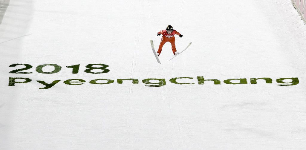 Pyeongchang_Olympics_Ski_Jumping_Men_51936.jpg