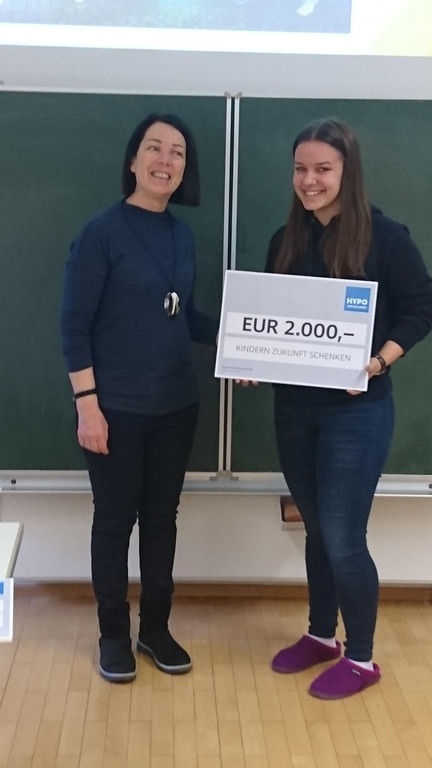Riedenburger_Adevent_Geld__bergabe2.jpg