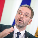Herbert Kickl beim Ministerrat