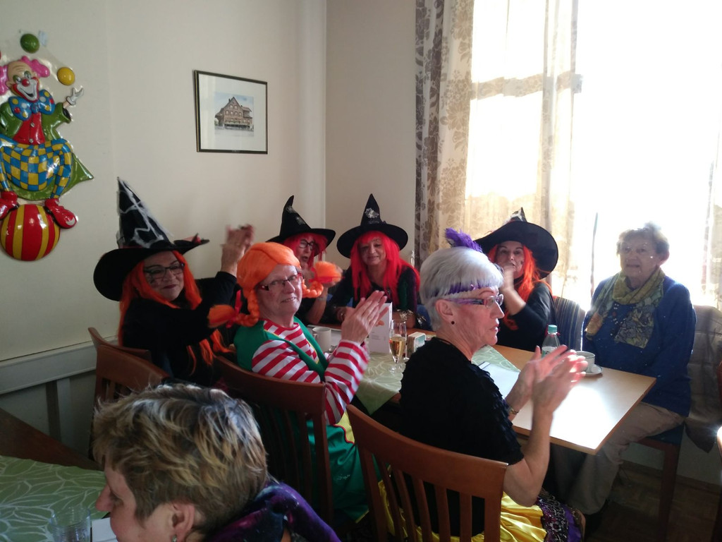 Kehraus im Club 50_  13_02 _11_.jpg