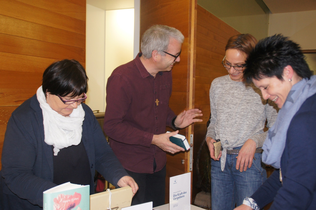 Lochau Pfarre Glaubensforum START 2018 Symbolfoto _8_.JPG