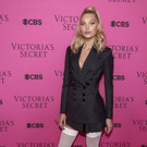 APTOPIX_Victoria_27s_Secret_Fashion_Show_Viewing_Party_13305.jpg