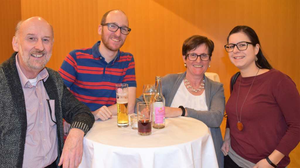 3_Fam_Fenkart aus Bludenz_ Fanclub von Martina Fenkart.JPG