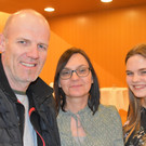 9_Thomas_ Lisa und Julia Daberer_ Fans von Leonie Daberer.JPG