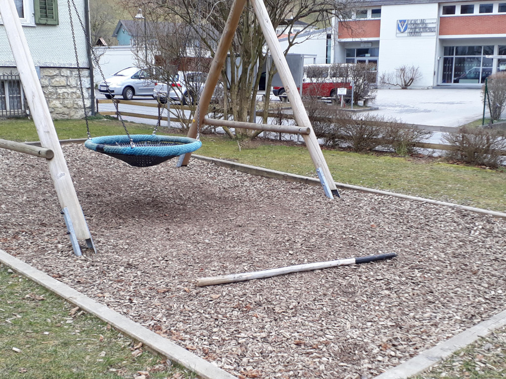 Schneestangen und Verm__llung _8_.jpg