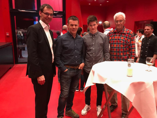 2018-02-25_Sportjahrbuch 2017 _9_.jpg