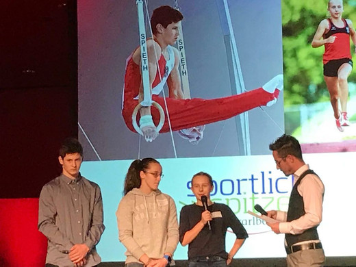 2018-02-25_Sportjahrbuch 2017 _2_.jpg