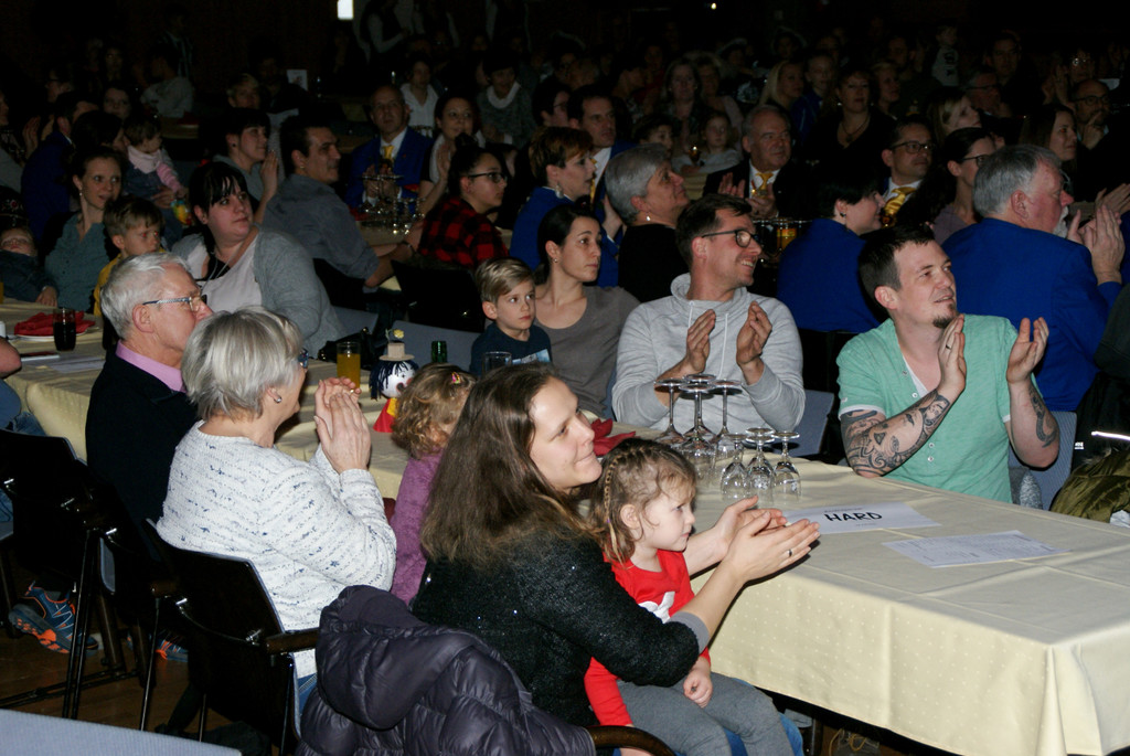 Der Reichshofsaal war bis auf den letzten Platz besetzt.JPG