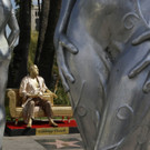 Oscars_Weinstein_Statue_22625.jpg