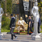 Oscars_Weinstein_Statue_61159.jpg