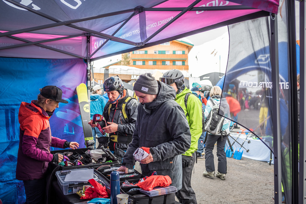 Thule FreerideTestival 2018 presented by BMW xDrive - Tourstopp Warth-Schroecken - by Lorenz Masser - Bild 09 lowres.jpg
