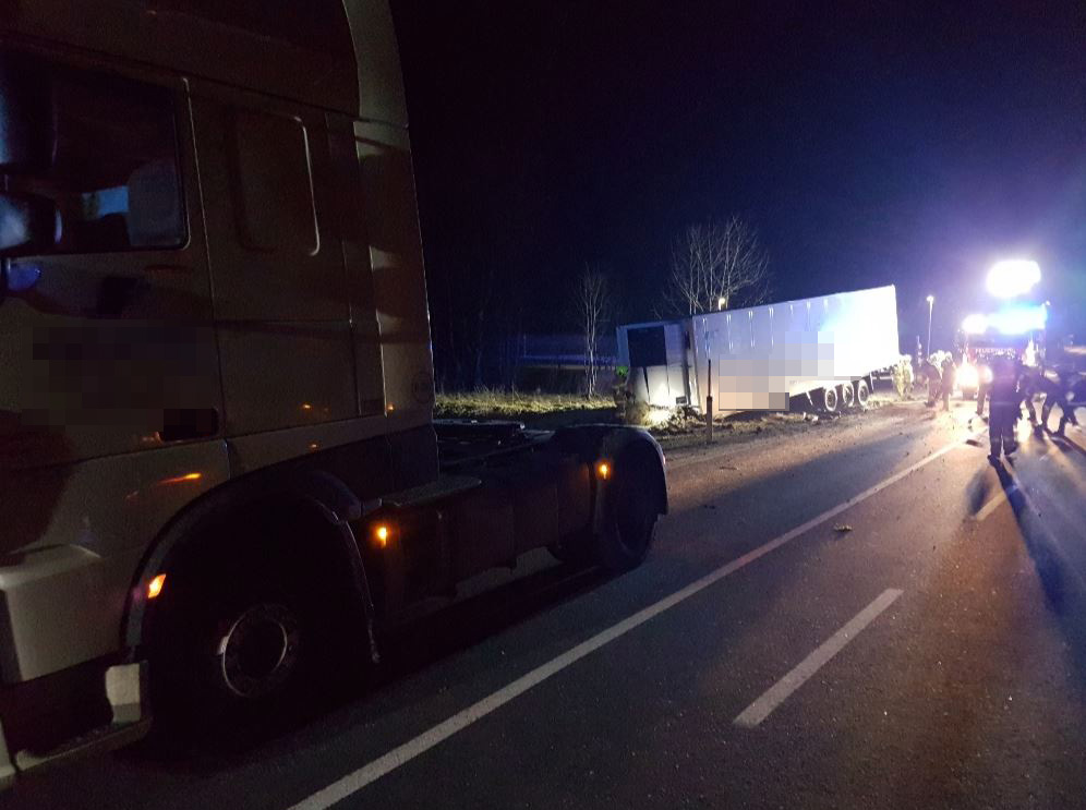 2018-03-19 13_07_04-LKW Bergung 19_03_2018.jpg