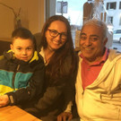 Amira und Miki Marinkovic mit Sohn Dario