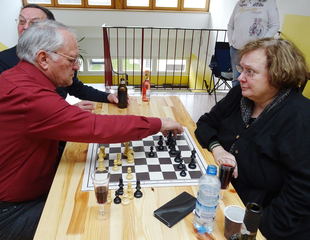 Schach9a Mira_ Baumberger.jpg