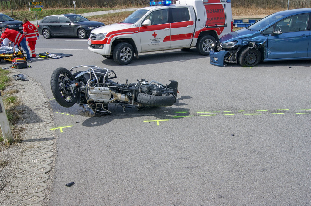 20180403_Verkehrsunfall_Andorf _1_.jpg