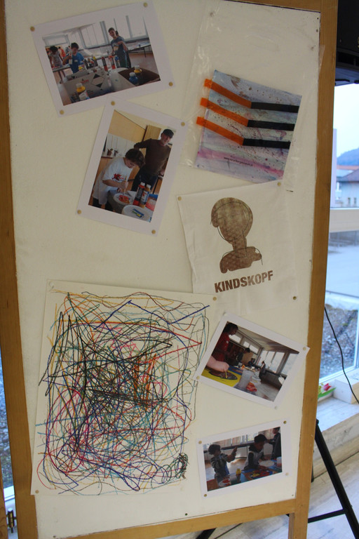 Mittelschule Vernissage KINDSK__PF F BILDER 22-03-2018 _6_.JPG