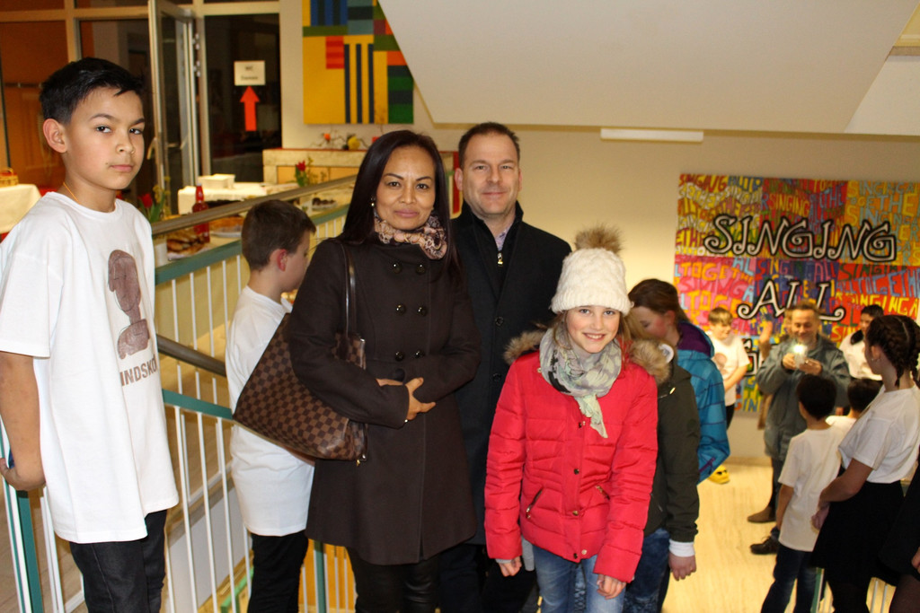 Mittelschule Vernissage KINDSK__PF E BESUCHER 22-03-2018 _3_.JPG