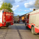 Biker kollidiert mit Klein-Lkw