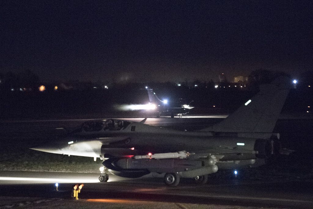 France_Syria_Airstrikes_31605.jpg