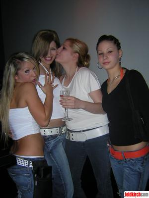 995481.jpg