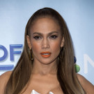 Jennifer Lopez in heißen Outfits