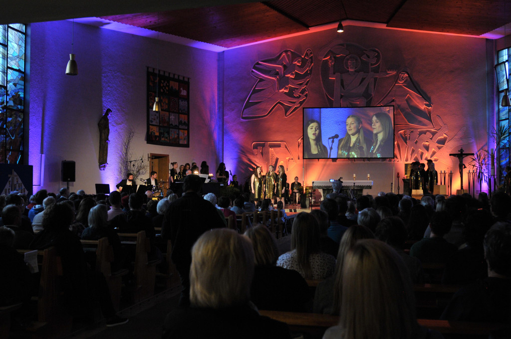 18 Gospelkonzert 16 _2_.JPG