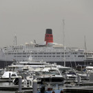 Dubai_Queen_Elizabeth_2_83479.jpg