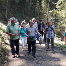 Gruppe unterwegs.jpg