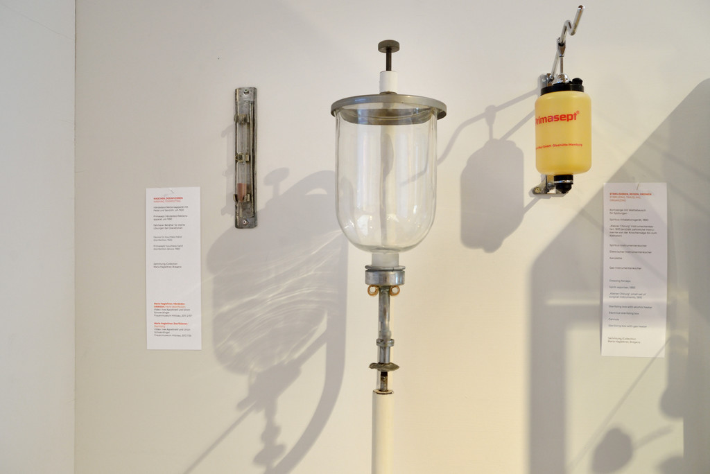 sterreichisches Frauenmuseum_pflege das leben_IA _28_.jpg