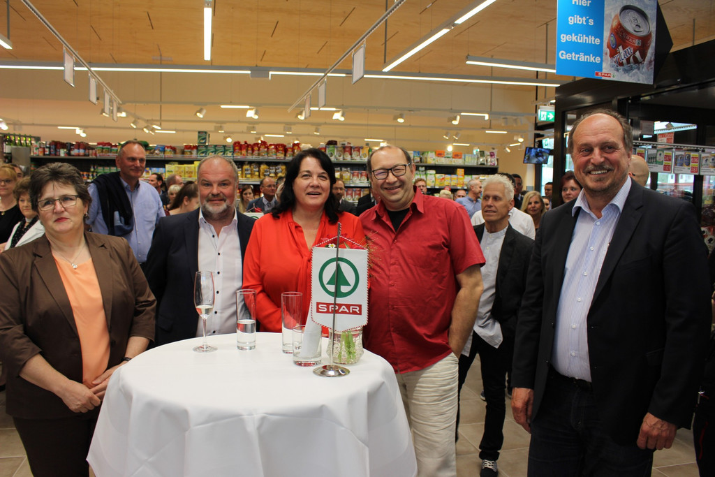 SPAR Er__ffnung D MENSCHEN 25-04-2018 _3_.JPG