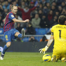 Soccer_Barcelona_Iniesta_65766.jpg