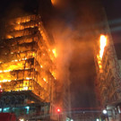 Hochhaus stürzt nach Brand in Sao Paulo ein