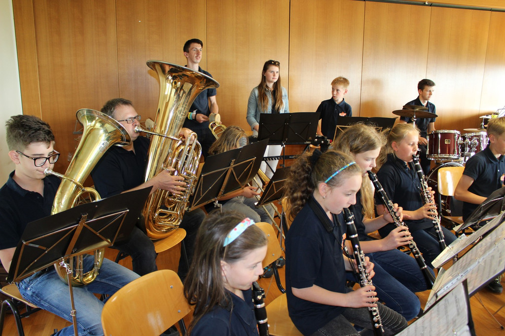 Musikverein JUNGMUSIK Konzert im Jesuheim 04-05-2018 _6_.JPG