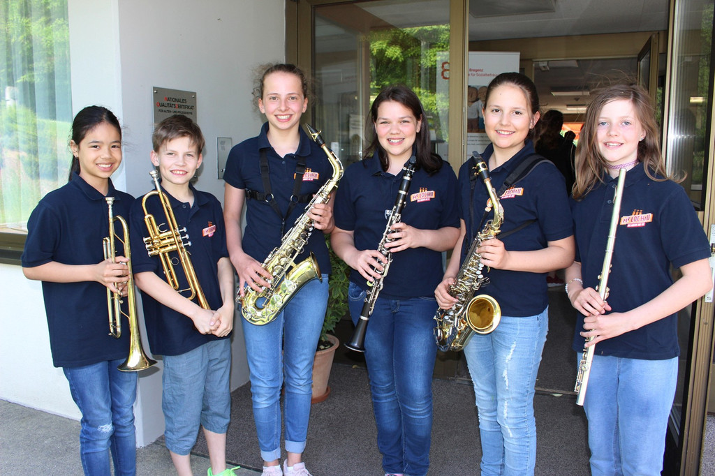 Musikverein JUNGMUSIK Konzert im Jesuheim 04-05-2018 _3_.JPG
