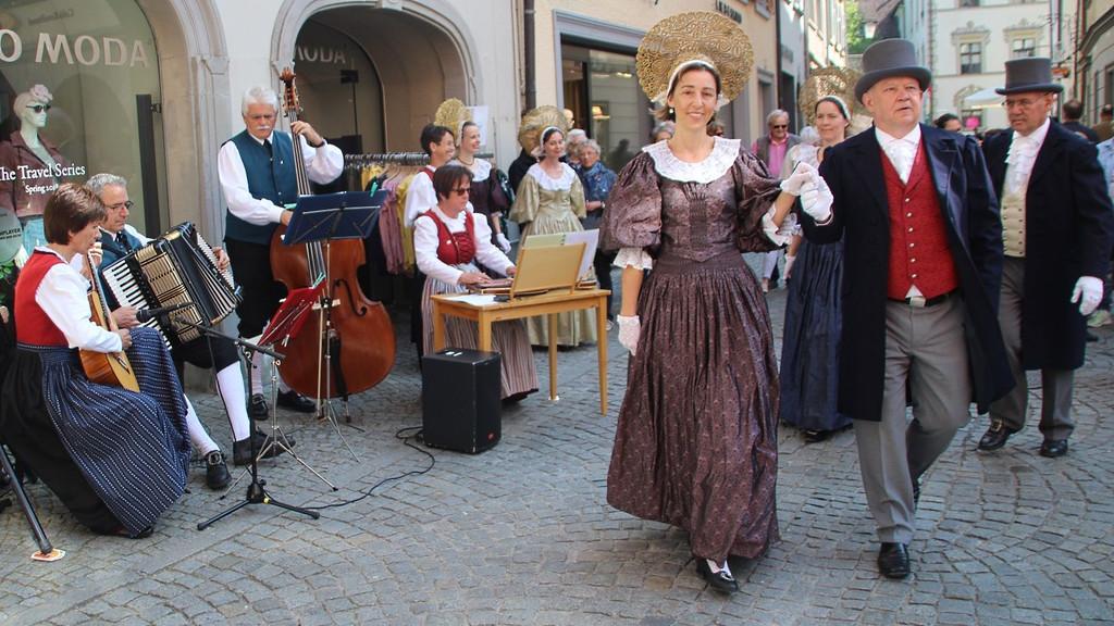 _trachtengruppe_header3.JPG