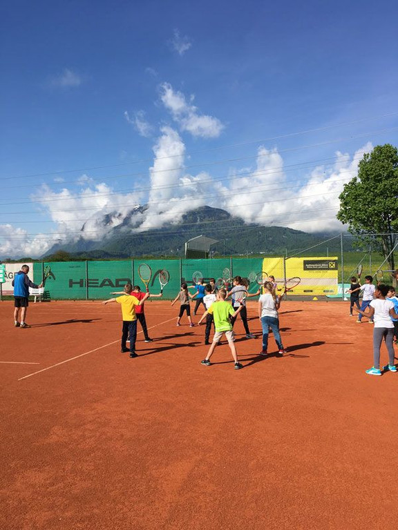 Schnuppertennis_4a.jpg