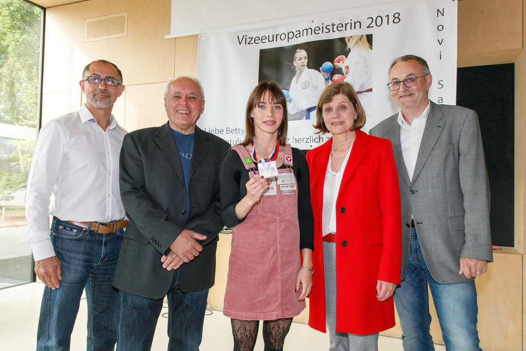 2018-8719-008.jpg
