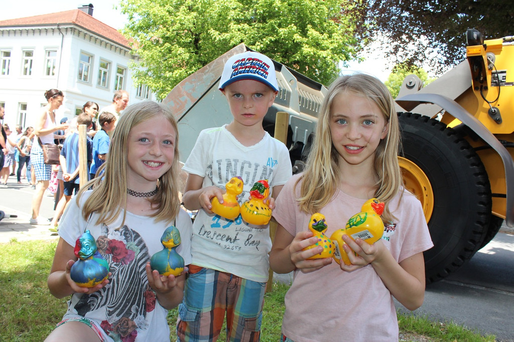 Duck Race 7.jpg