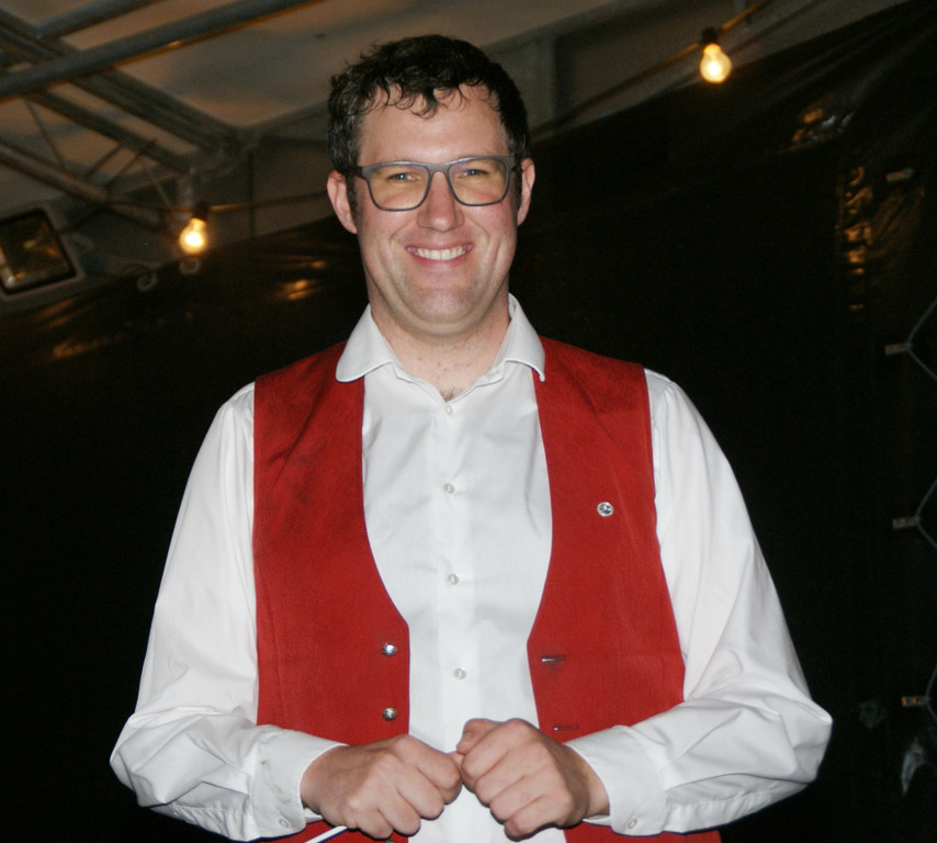 Dirigent Reinhard Wohlgenannt.JPG