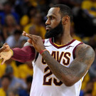 2018-06-04T023025Z_1697426137_NOCID_RTRMADP_3_NBA-FINALS-CLEVELAND-CAVALIERS-AT-GOLDEN-STATE-WARRIORS.JPG