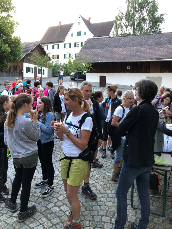 Pfarre ZEMM GO Wanderung Di__zesanfest 27-05-2018 _54_.JPG