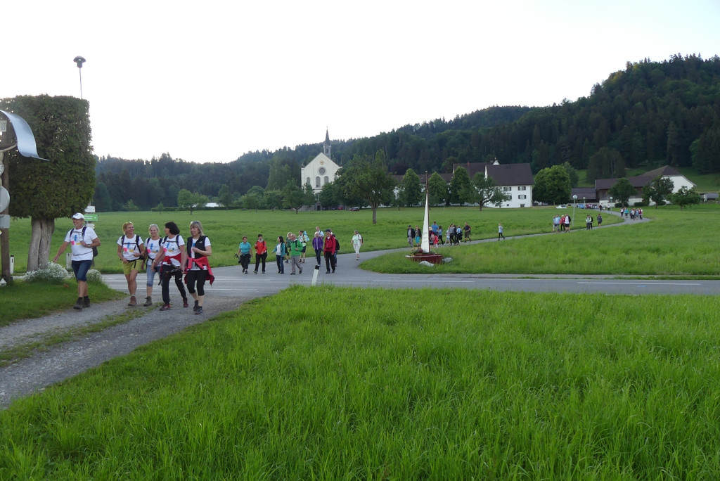 Pfarre ZEMM GO Wanderung Di__zesanfest 27-05-2018 _14_.JPG